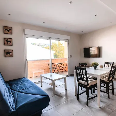 Sci La Vieille アパート