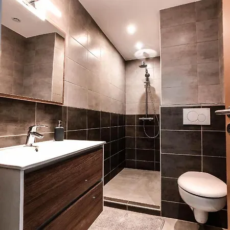 Sci La Vieille Apartment *