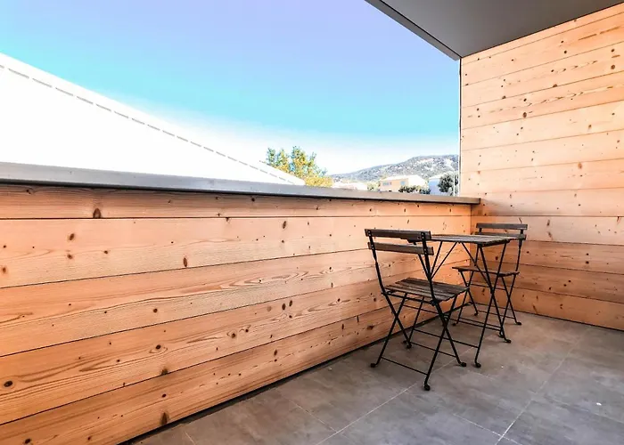 Sci La Vieille Apartment *