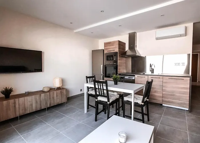 Sci La Vieille Le Lavandou